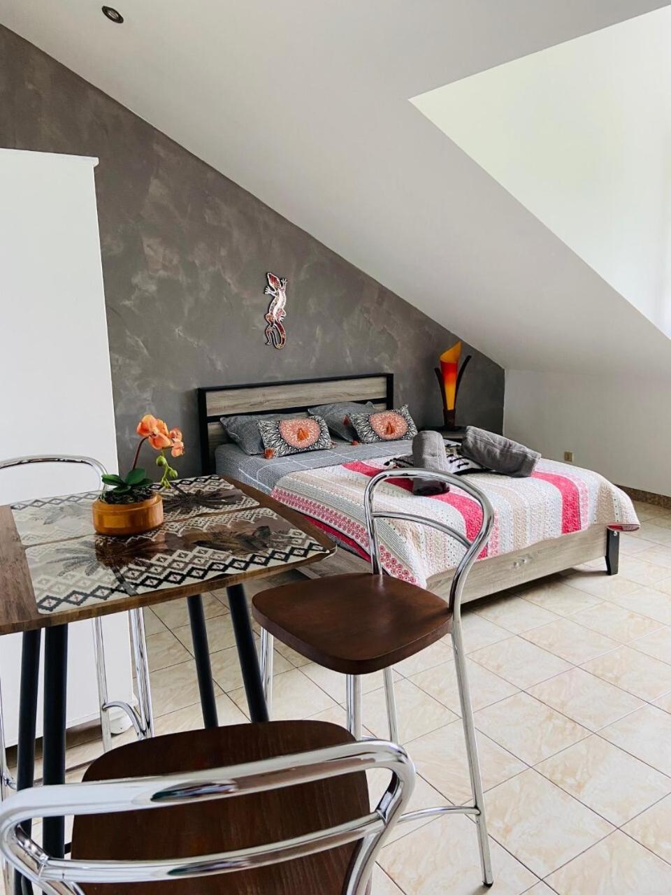 Le Caillou Blanc Bed & Breakfast Saint-Paul Room photo